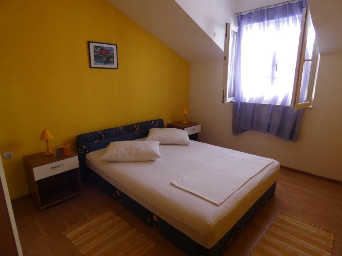 Apartmani Saric Rogoznica Zečevo Exteriör bild