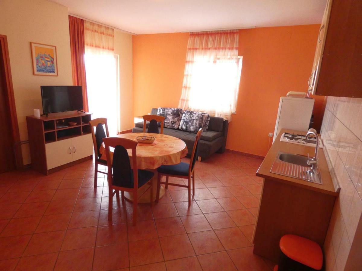 Apartmani Saric Rogoznica Zečevo Exteriör bild