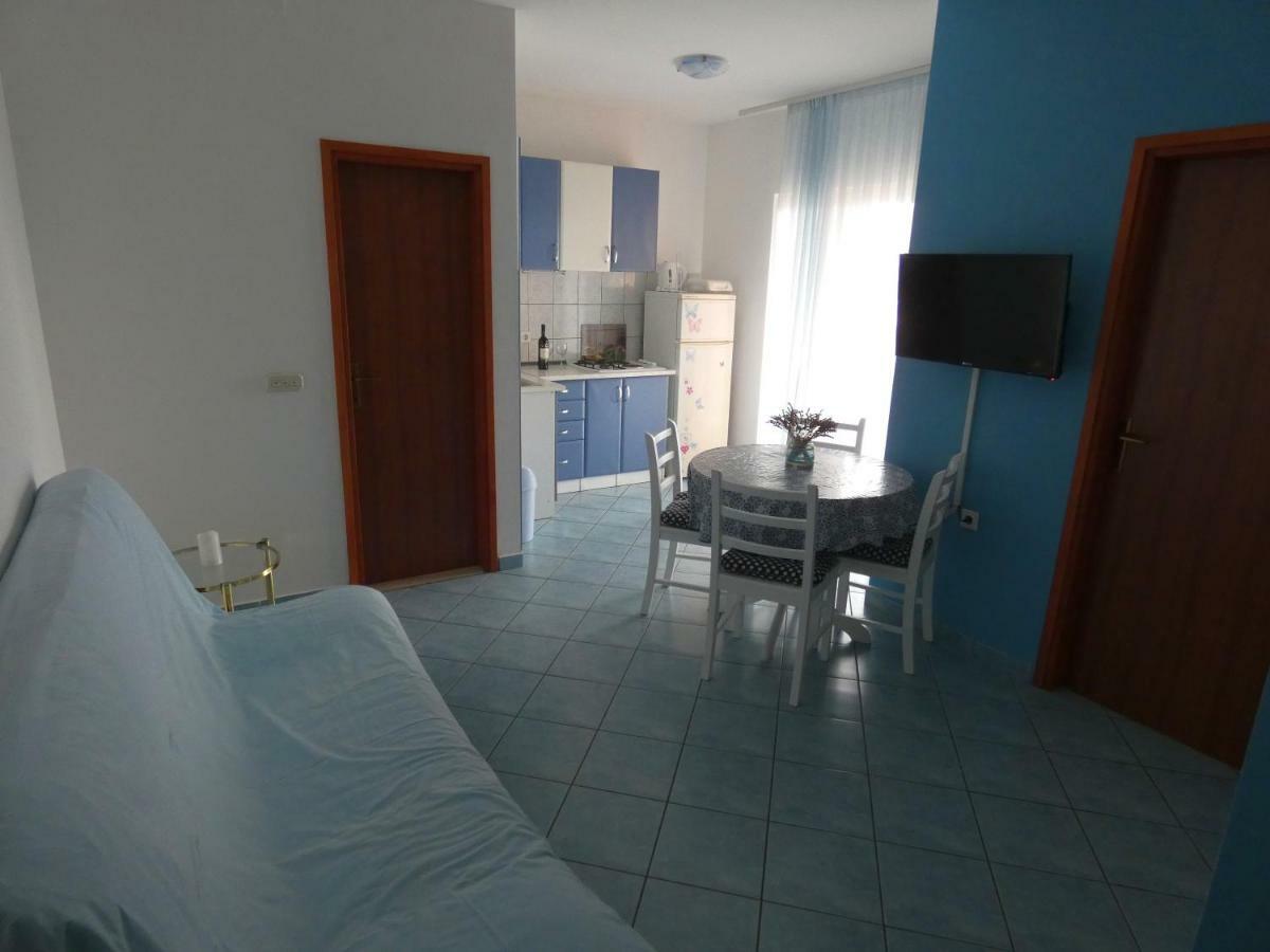 Apartmani Saric Rogoznica Zečevo Exteriör bild