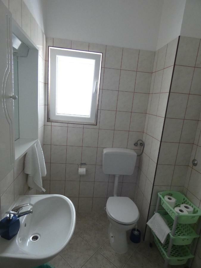 Apartmani Saric Rogoznica Zečevo Exteriör bild