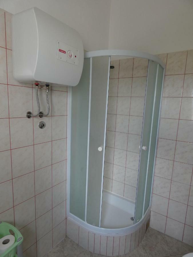 Apartmani Saric Rogoznica Zečevo Exteriör bild