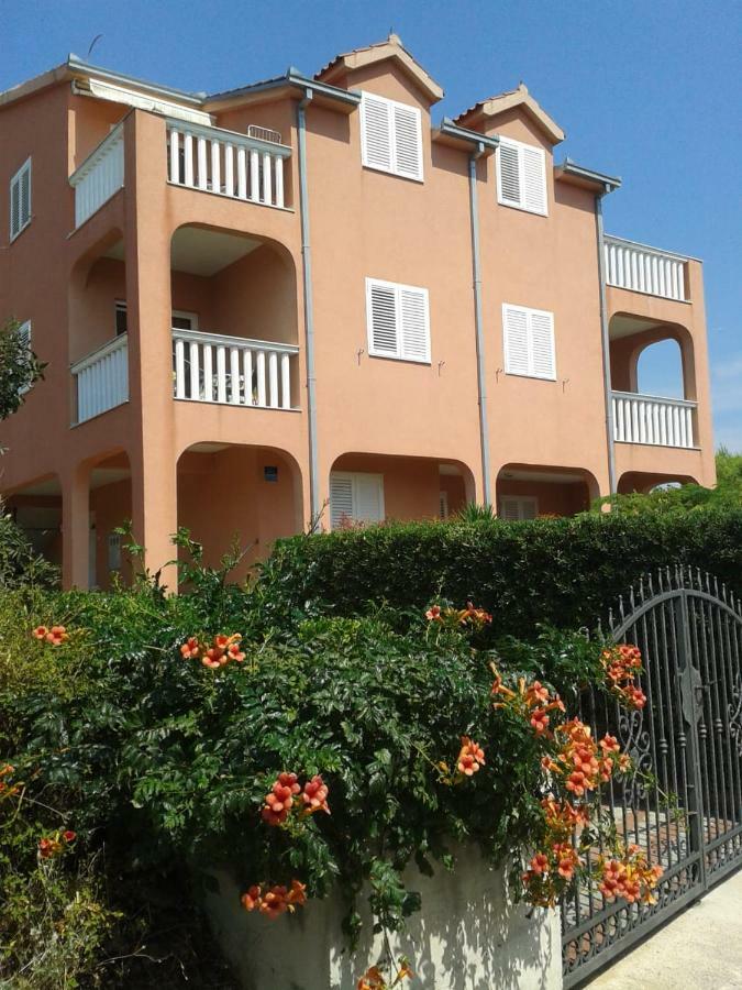 Apartmani Saric Rogoznica Zečevo Exteriör bild